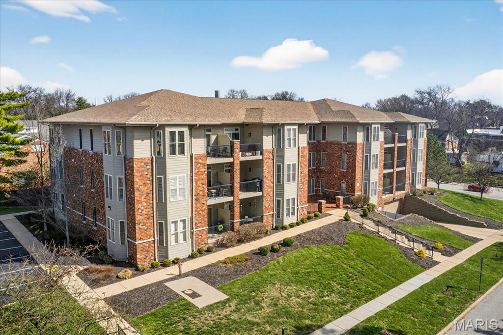 123 W Bodley Avenue Unit: 303