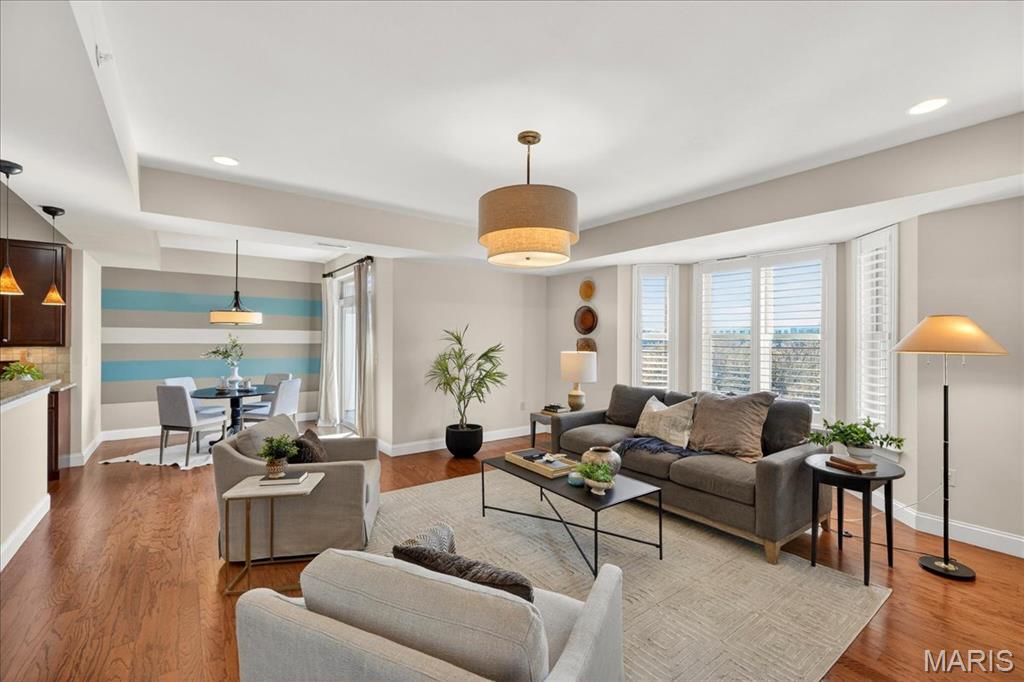 123 W Bodley Avenue Unit: 303