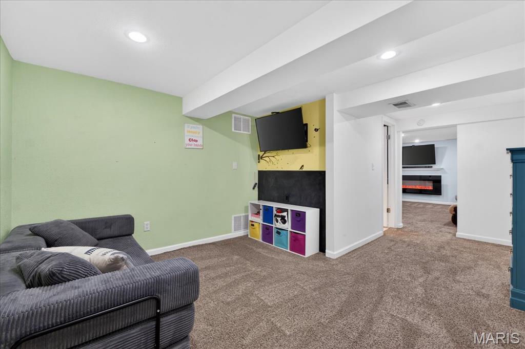 947 Bellestri Drive