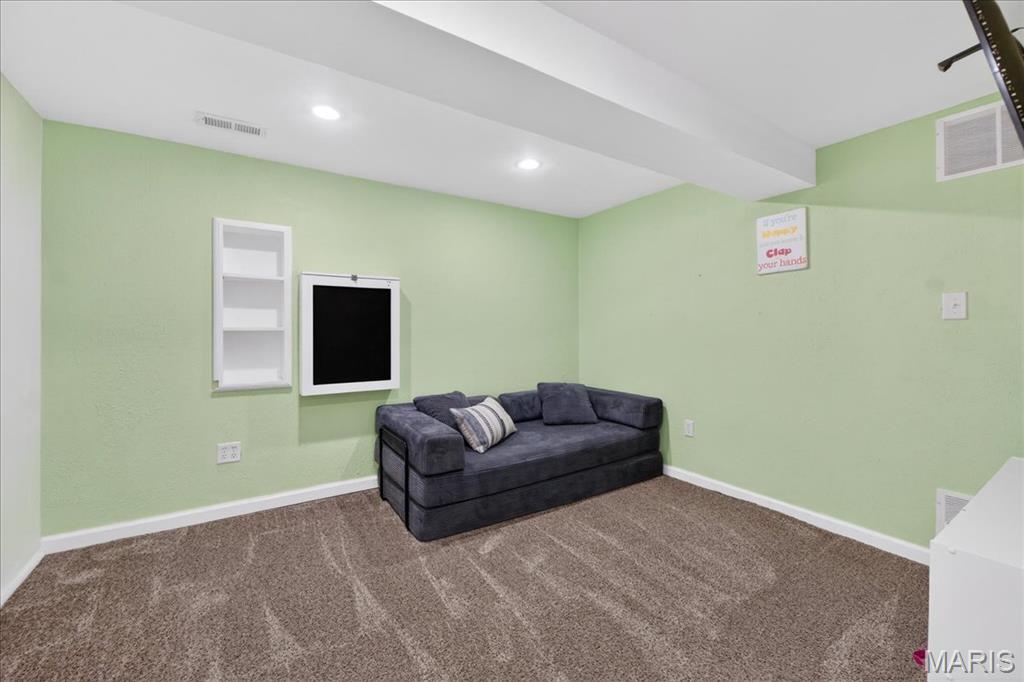 947 Bellestri Drive