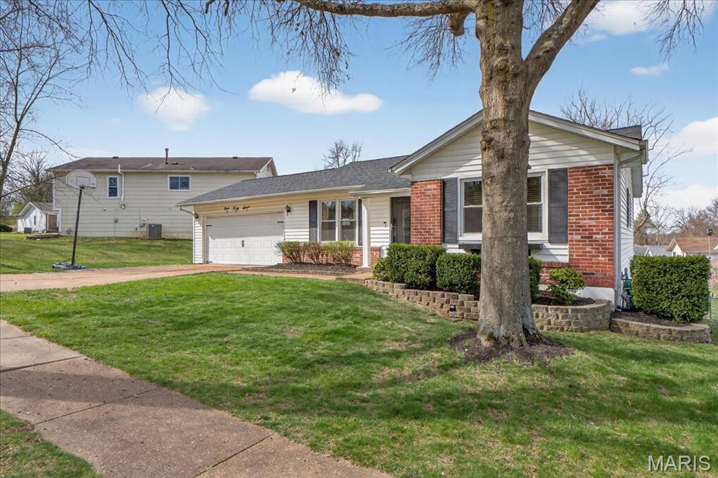 947 Bellestri Drive