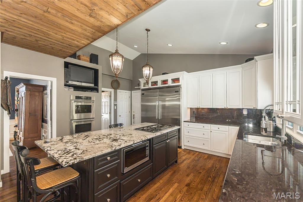 2029 Brook Hill Lane