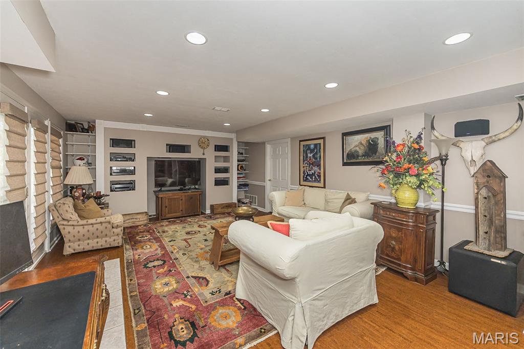 2029 Brook Hill Lane