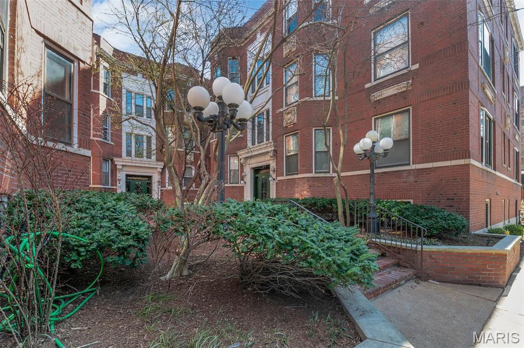 378 N Taylor Avenue Unit: 3E