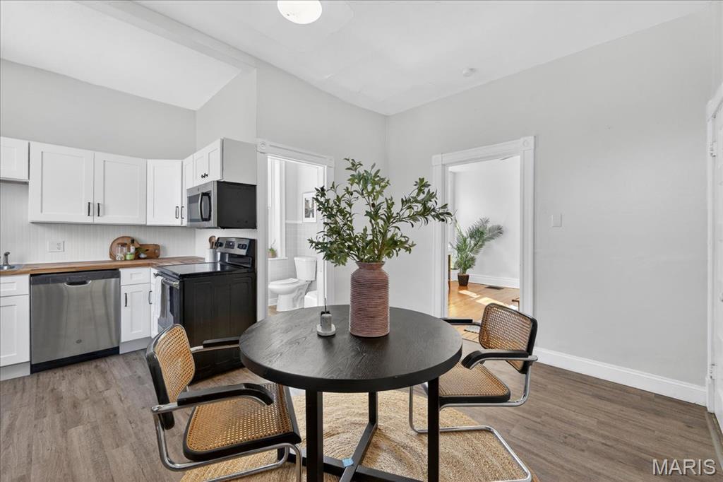 4049 Winnebago Street