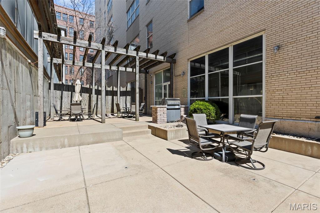 1511 Locust Street Unit: 604