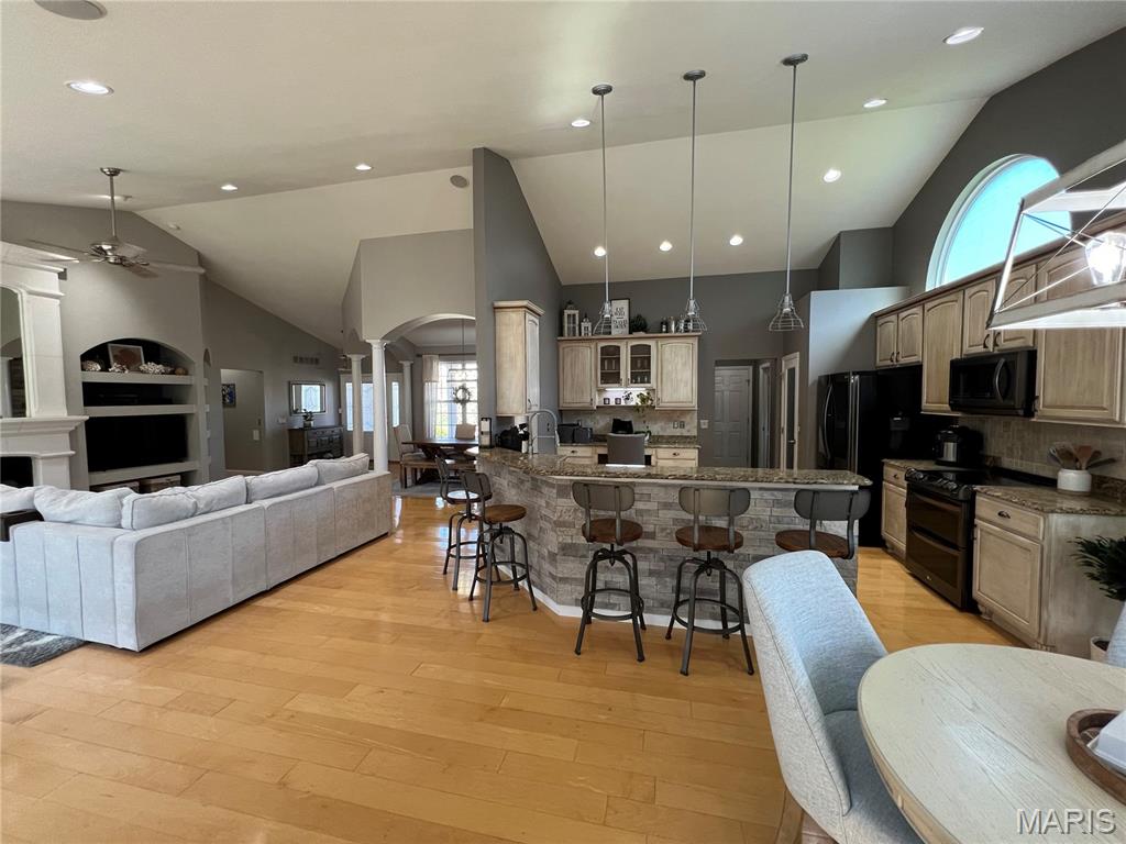 146 Silverstone Circle