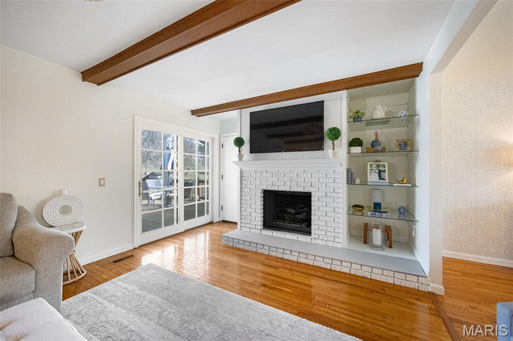 215 Straightoak Court