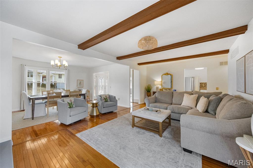 215 Straightoak Court