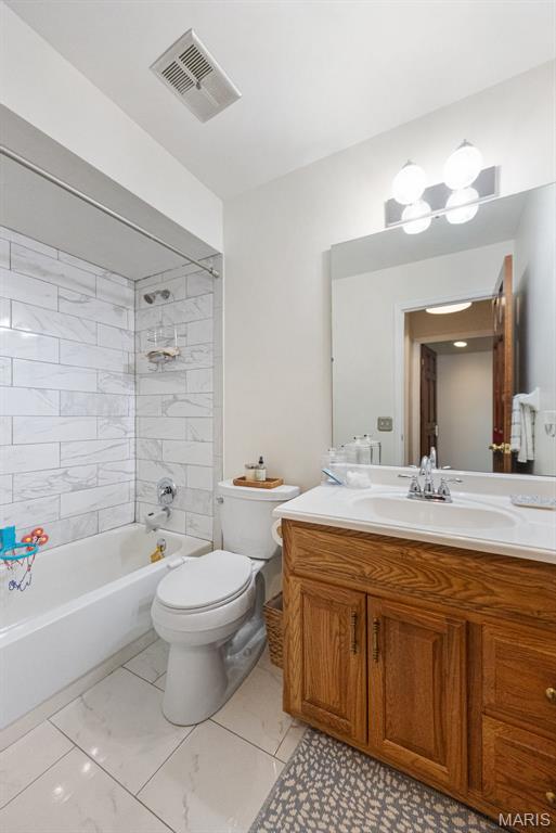 215 Straightoak Court