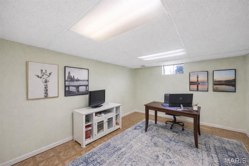 215 Straightoak Court