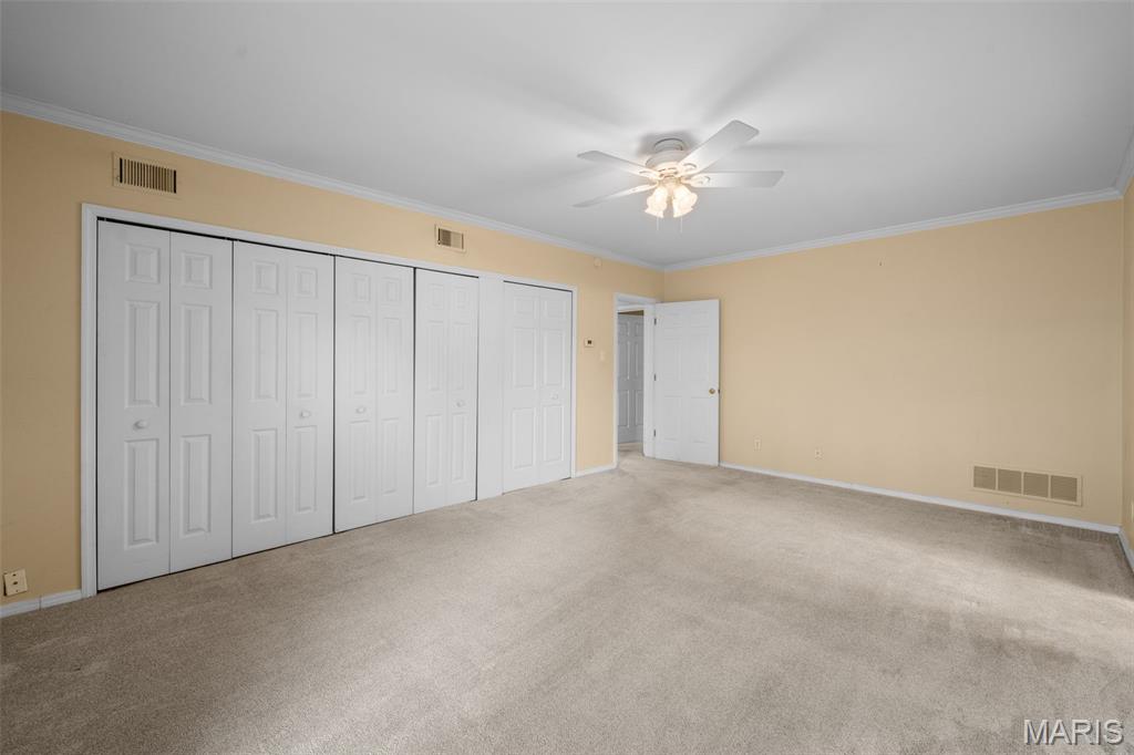 250 S Brentwood Boulevard Unit: 1F