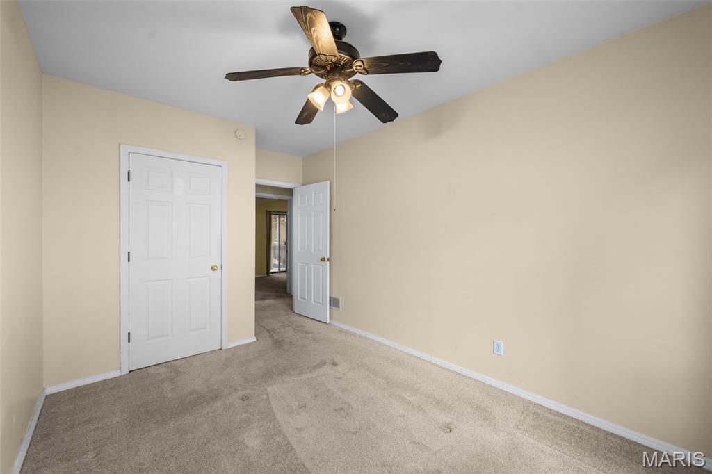 250 S Brentwood Boulevard Unit: 1F