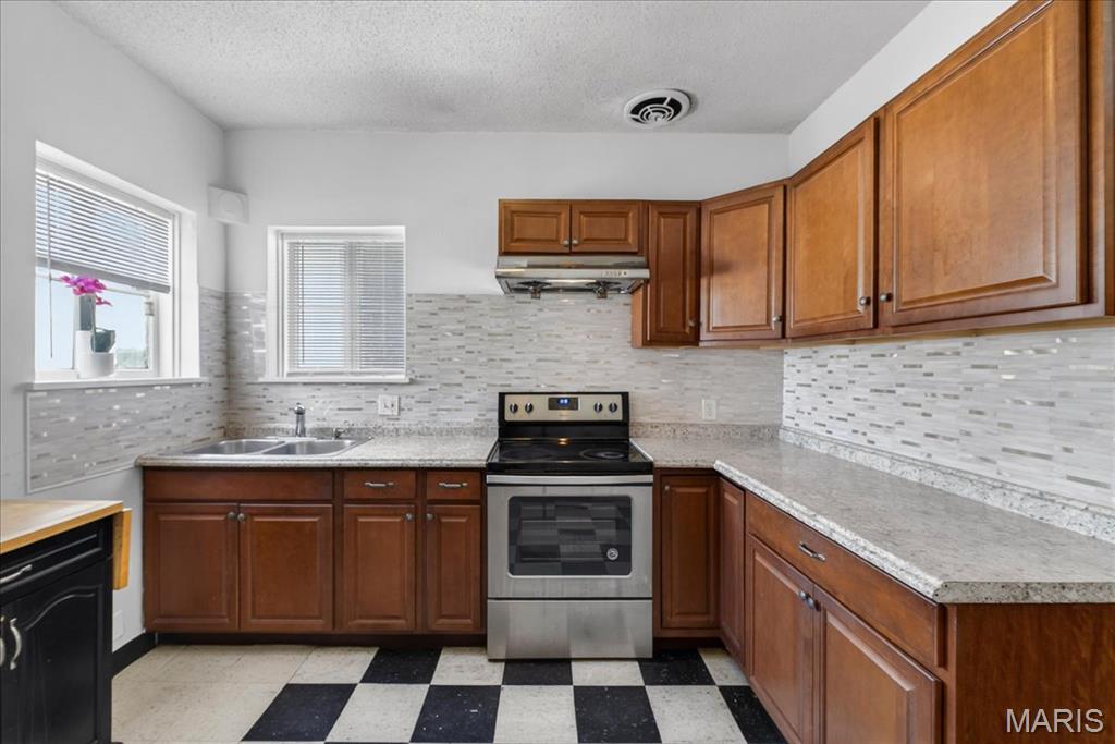 4437 S 37th Street