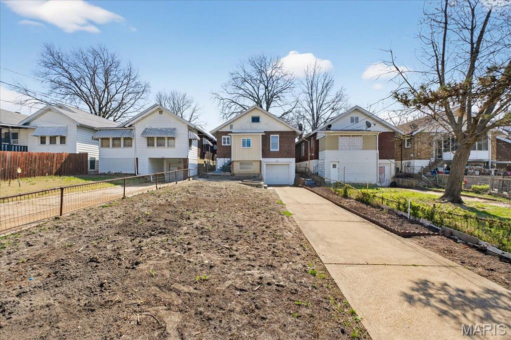 4437 S 37th Street