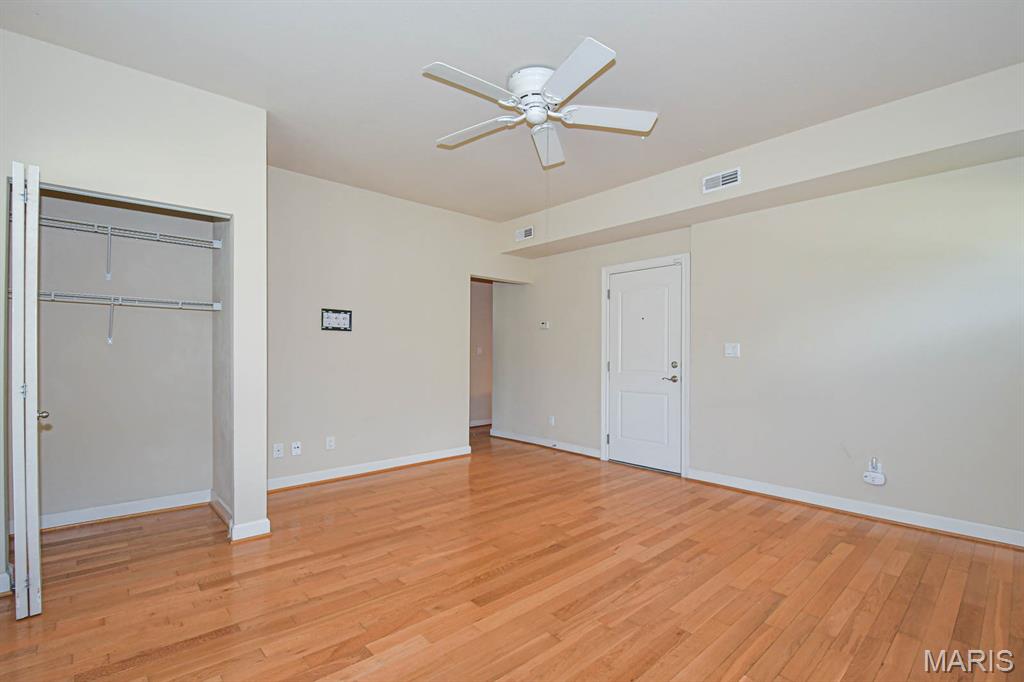 5528 Waterman Boulevard Unit: 1N
