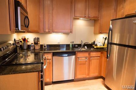 5528 Waterman Boulevard Unit: 1N