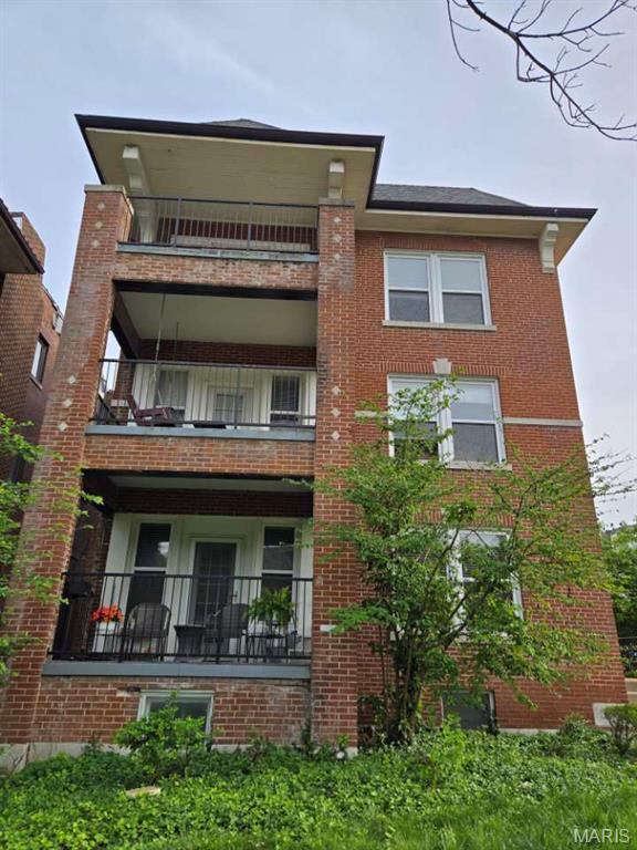 5528 Waterman Boulevard Unit: 1N