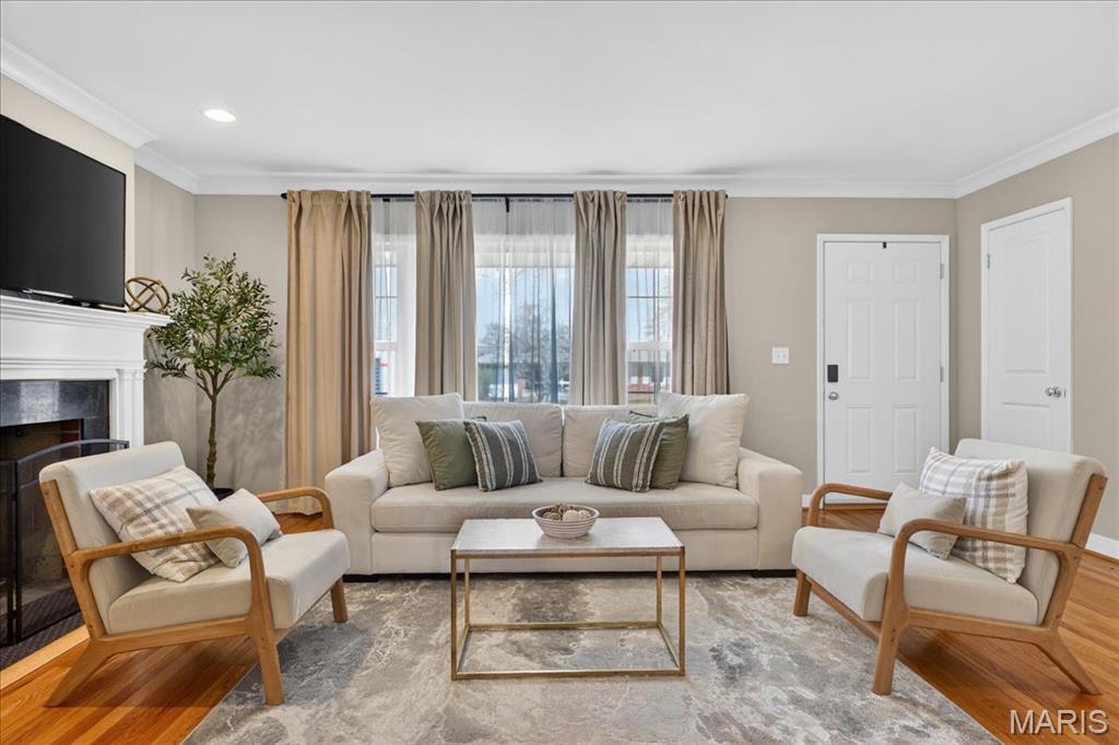 8628 Mayflower Court