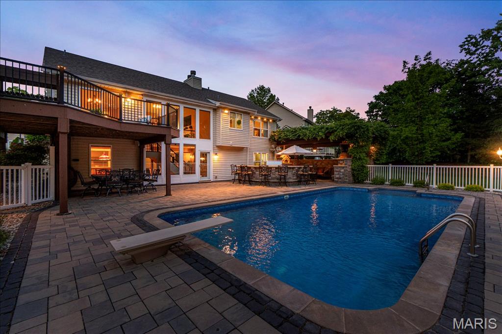 948 Emerald Oaks Court