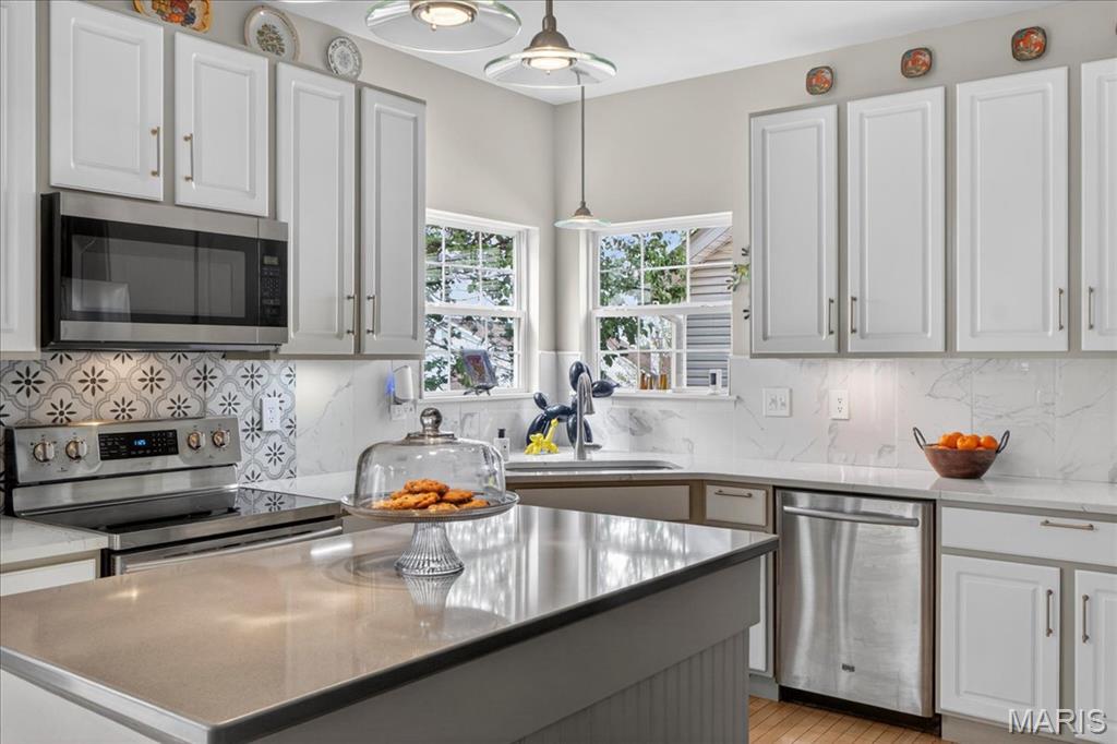 190 Hutchings Farm Drive