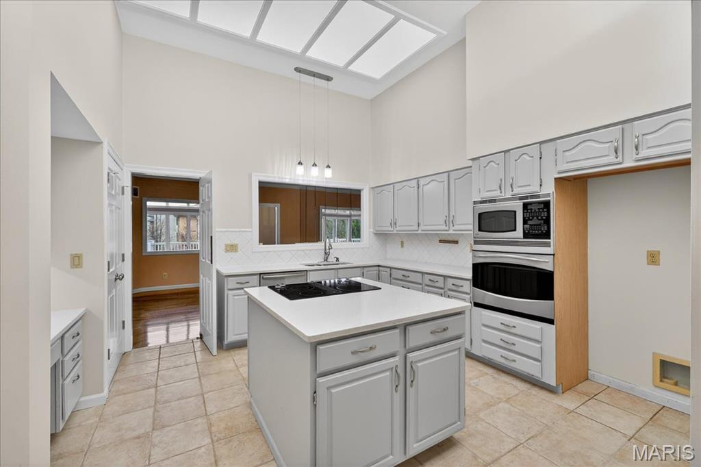 14033 Woods Mill Cove Drive