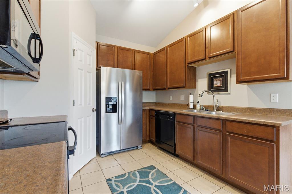 907 Daffodil Trail