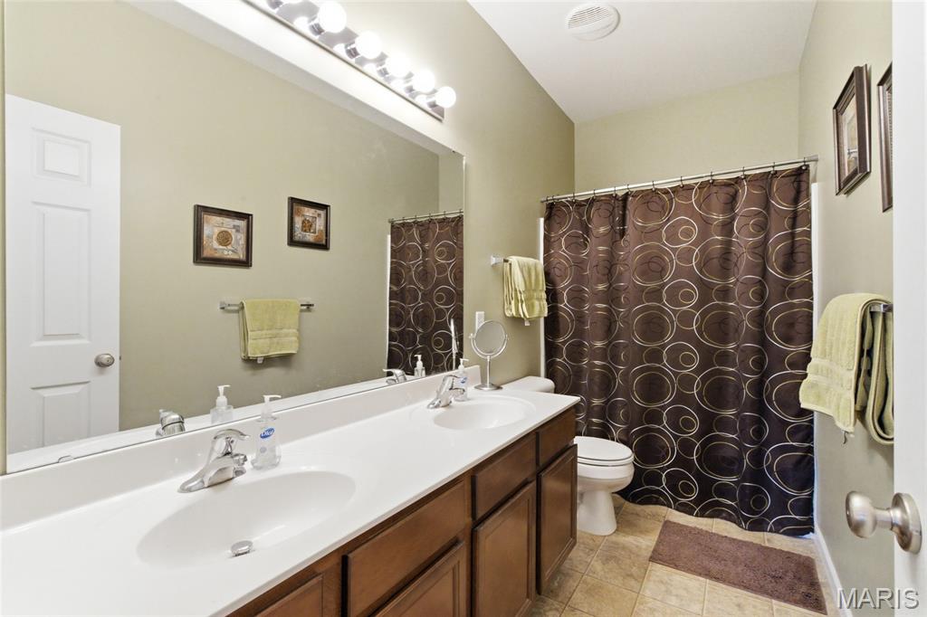 907 Daffodil Trail