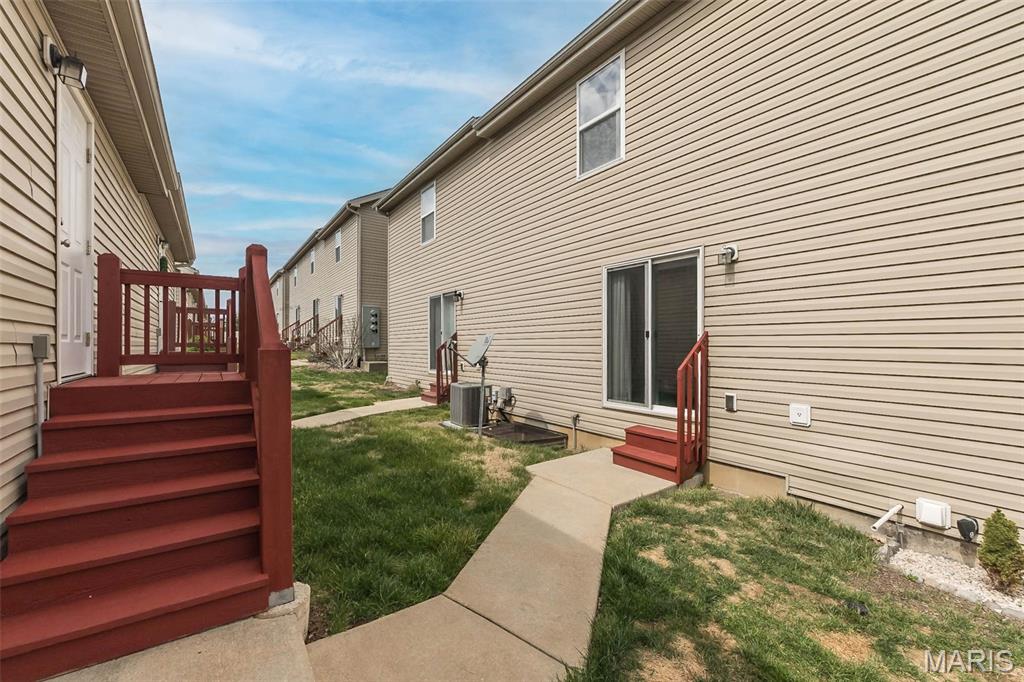 208 Candice Way