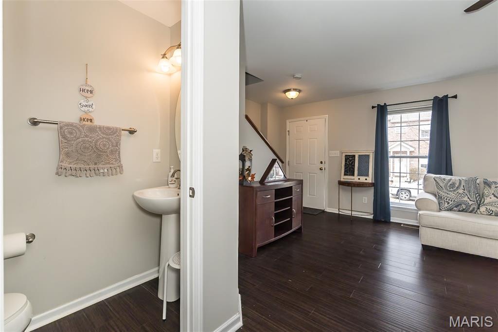 208 Candice Way