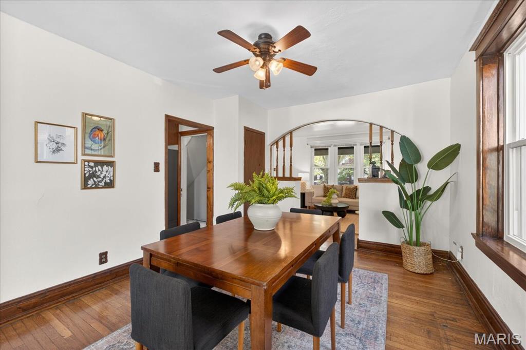 6011 S Grand Boulevard