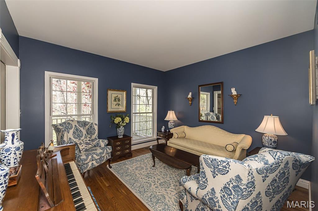 136 Crescent Bluff Drive