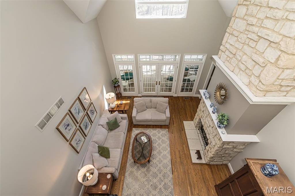 136 Crescent Bluff Drive