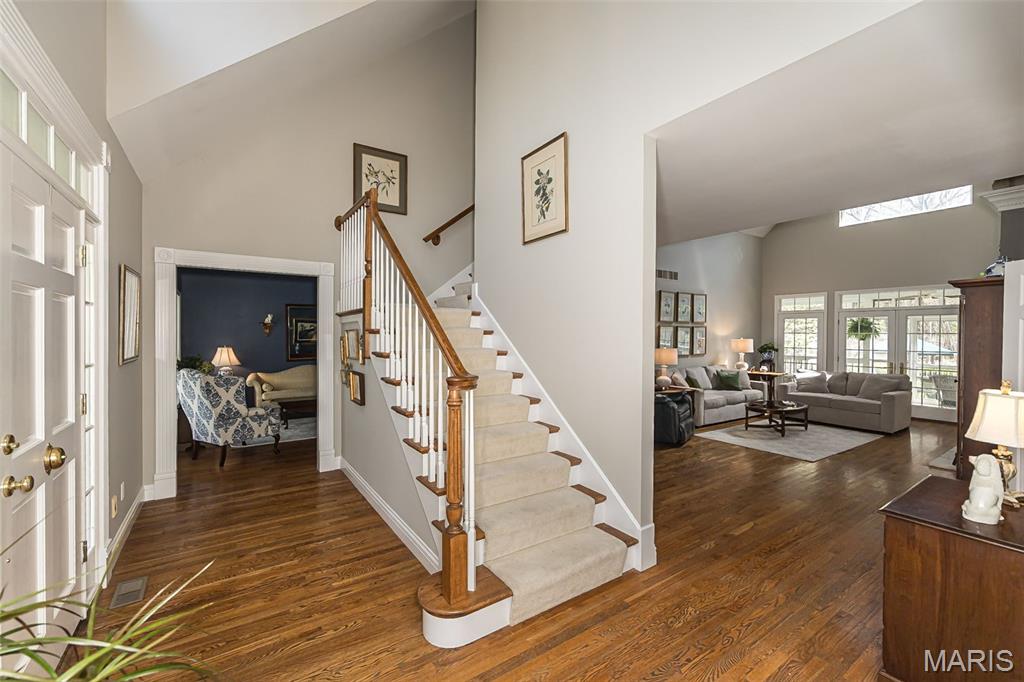 136 Crescent Bluff Drive