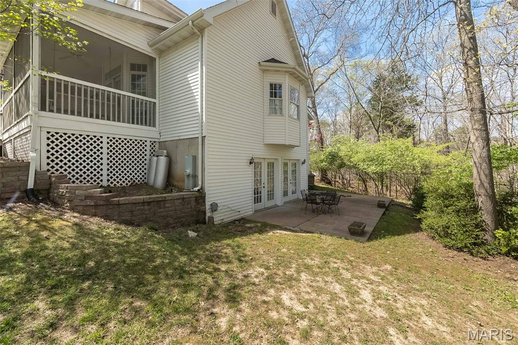 136 Crescent Bluff Drive