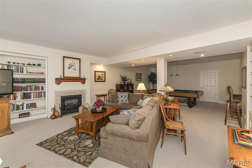 136 Crescent Bluff Drive