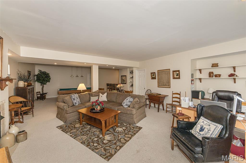 136 Crescent Bluff Drive