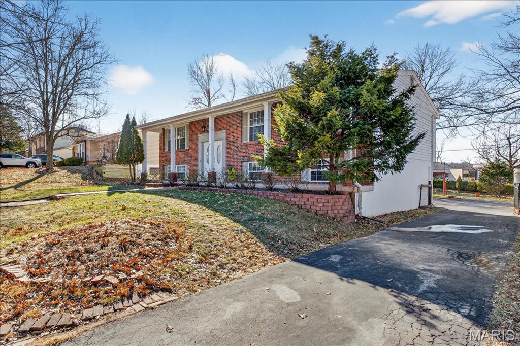 821 Courtland Place