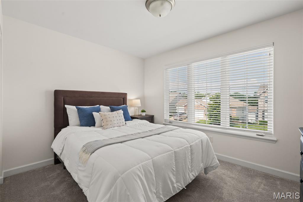1326 Shorewinds Trail