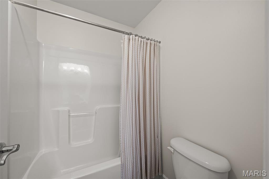 1326 Shorewinds Trail