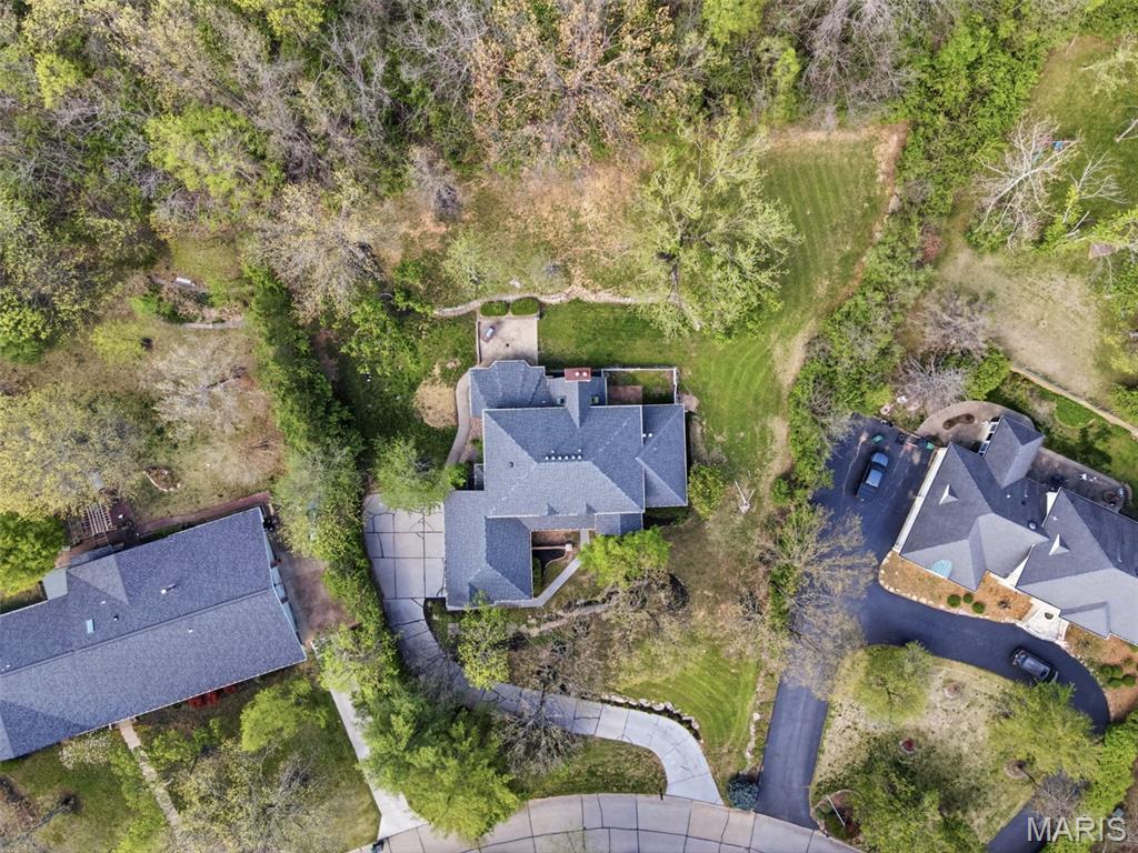 9030 Middlewood Court