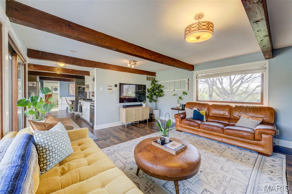 1005 W Frisco Avenue