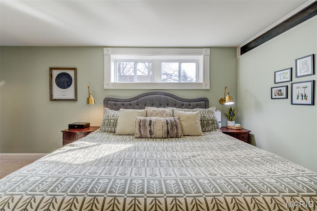 1005 W Frisco Avenue