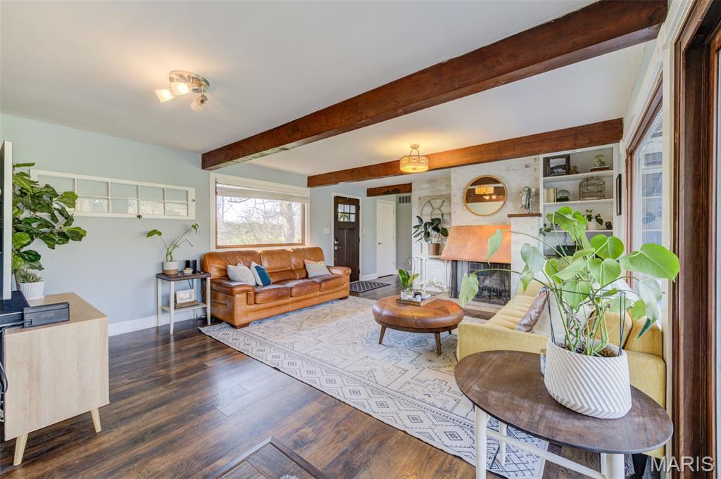 1005 W Frisco Avenue