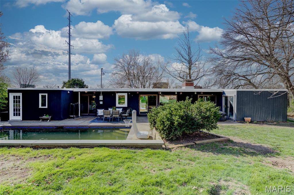 1005 W Frisco Avenue