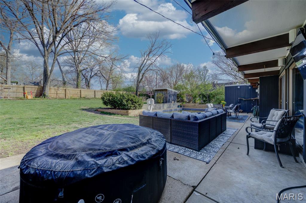 1005 W Frisco Avenue