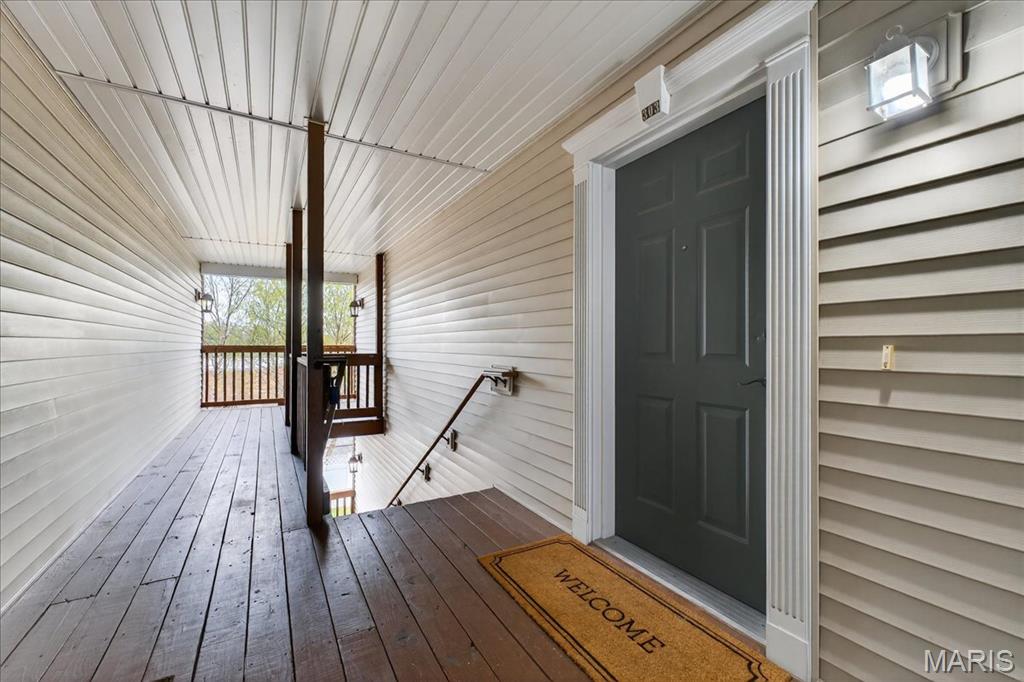 11087 Gravois Road Unit: 303