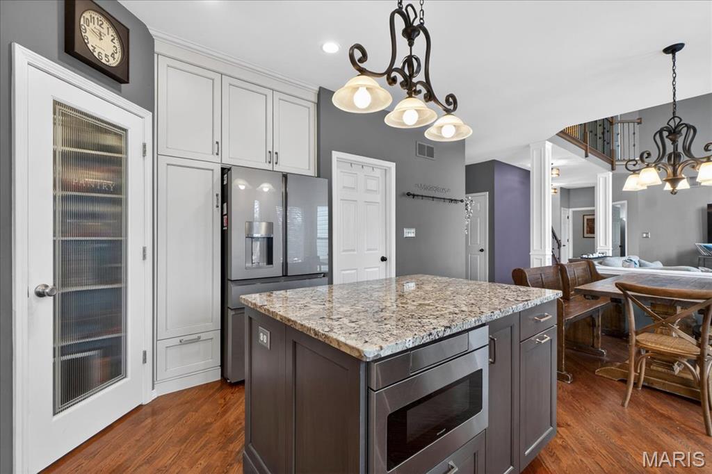 1249 Arbor Bluff Circle