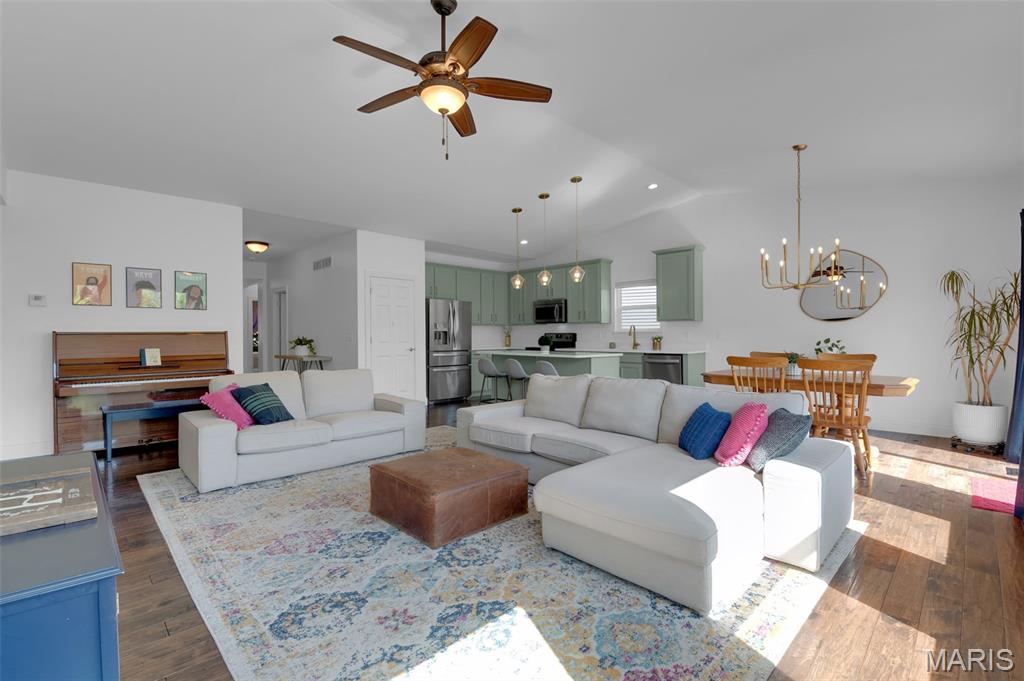 515 Wilmer Hollow Lane