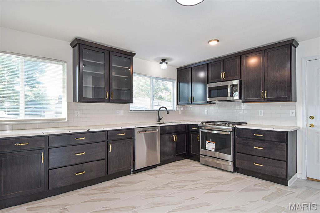 306 Bright Meadows